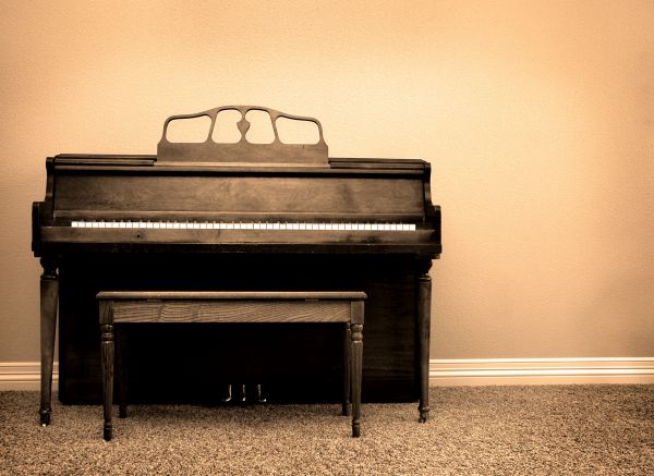 Piano Disposal Service in Lewisville